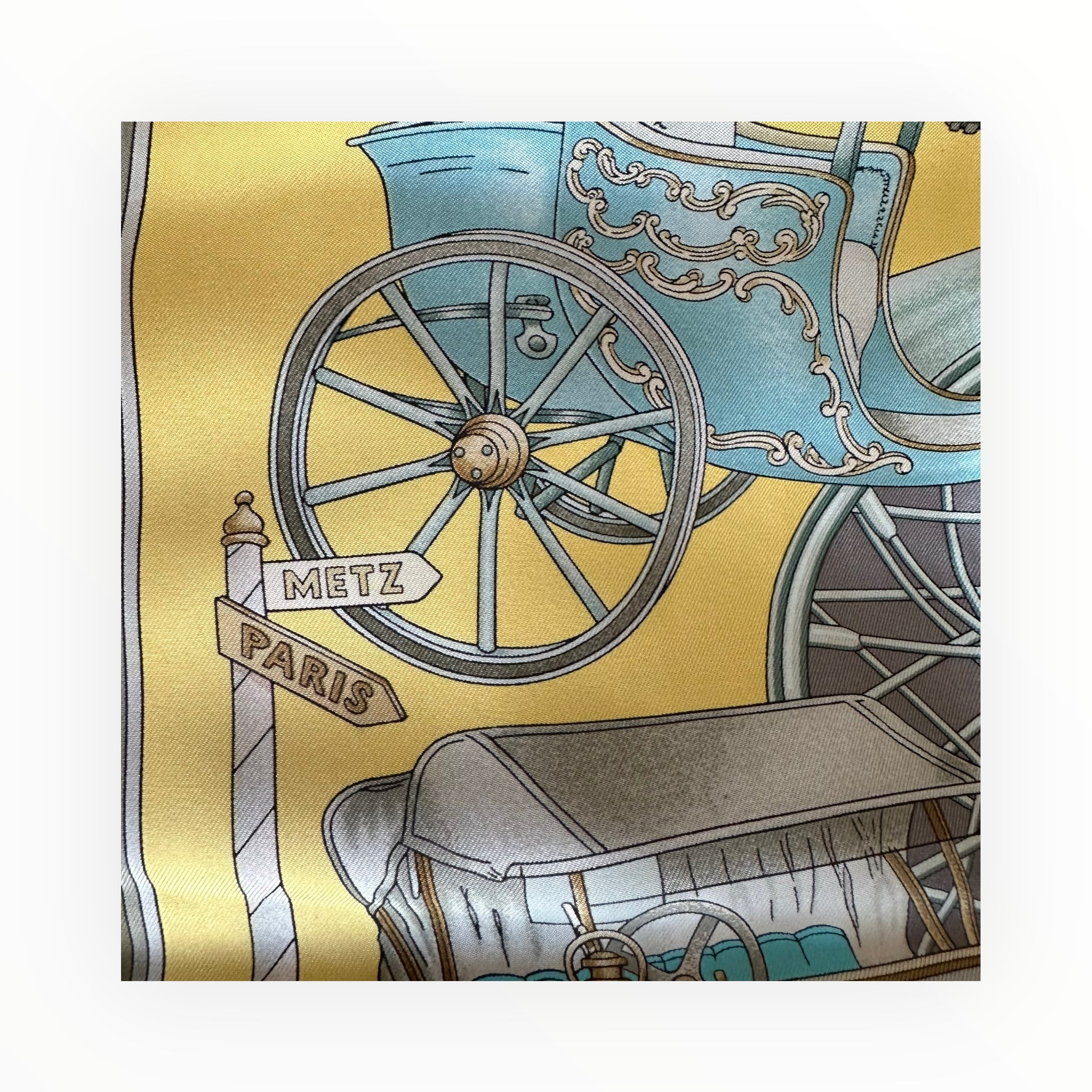 Automobile - FOULARD HERMES 90CM