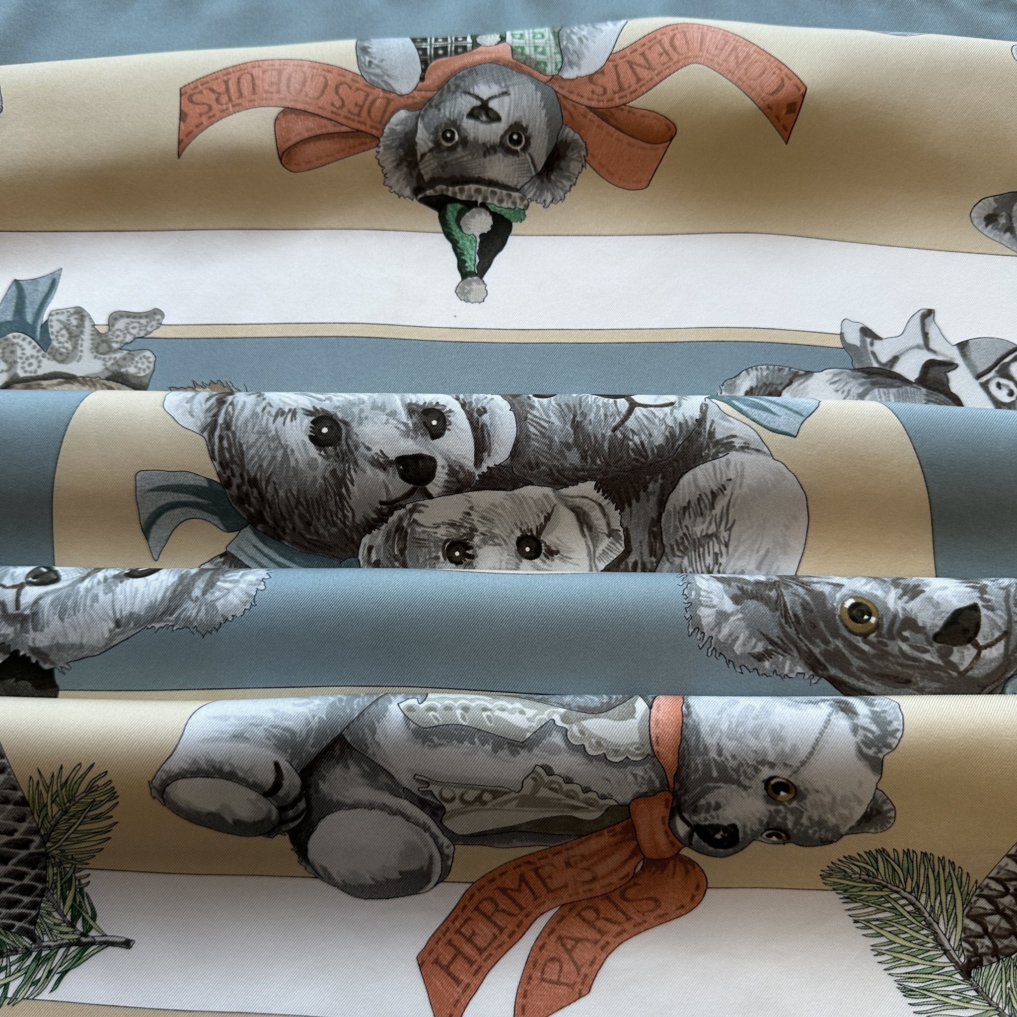 Confidents des coeurs - FOULARD HERMES 90 CM