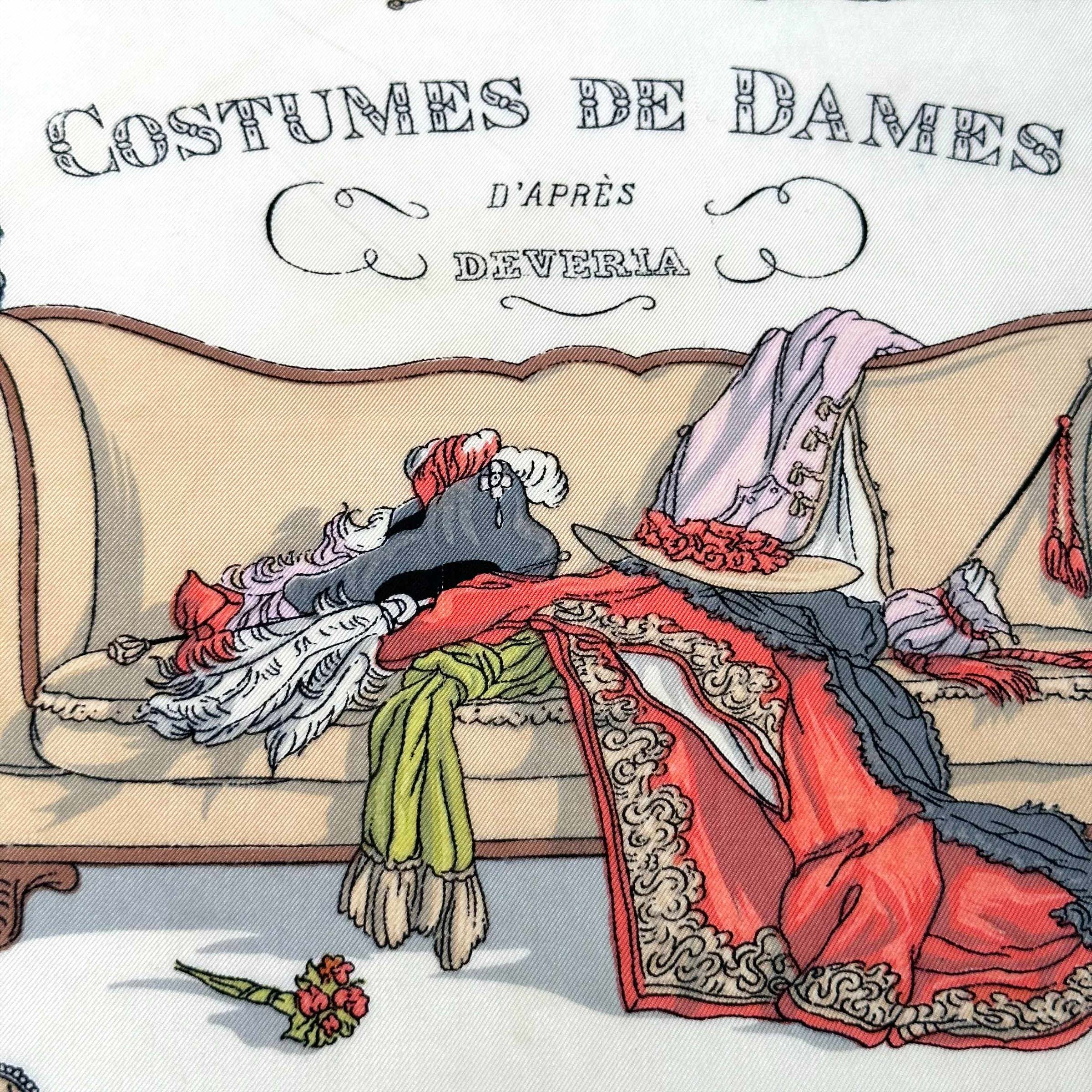 Costumes de dames - FOULARD HERMES 90CM