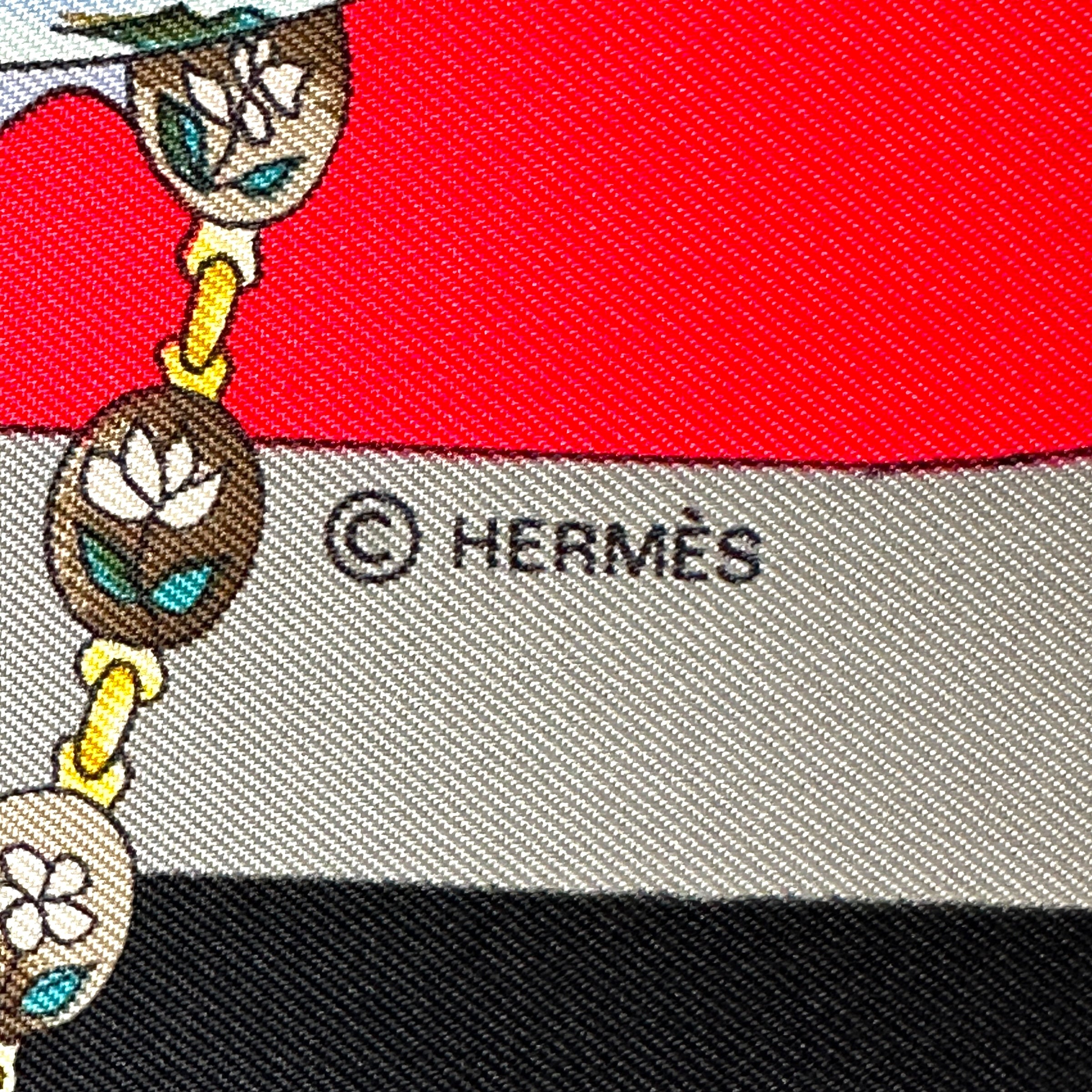 foulard-hermes-la-ronde-des-heures-copyright