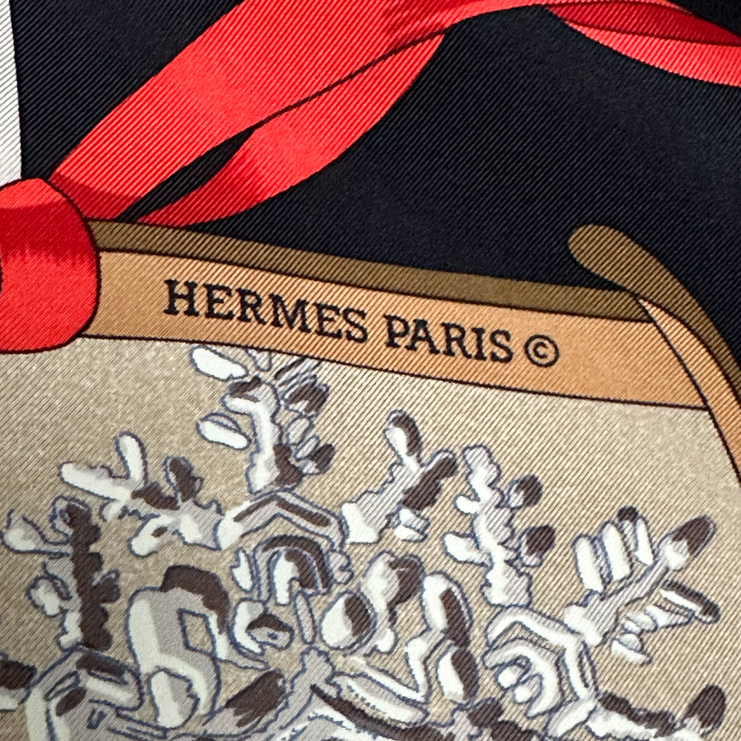 foulard-hermes-neige-d-antan-copyright-hermes-paris