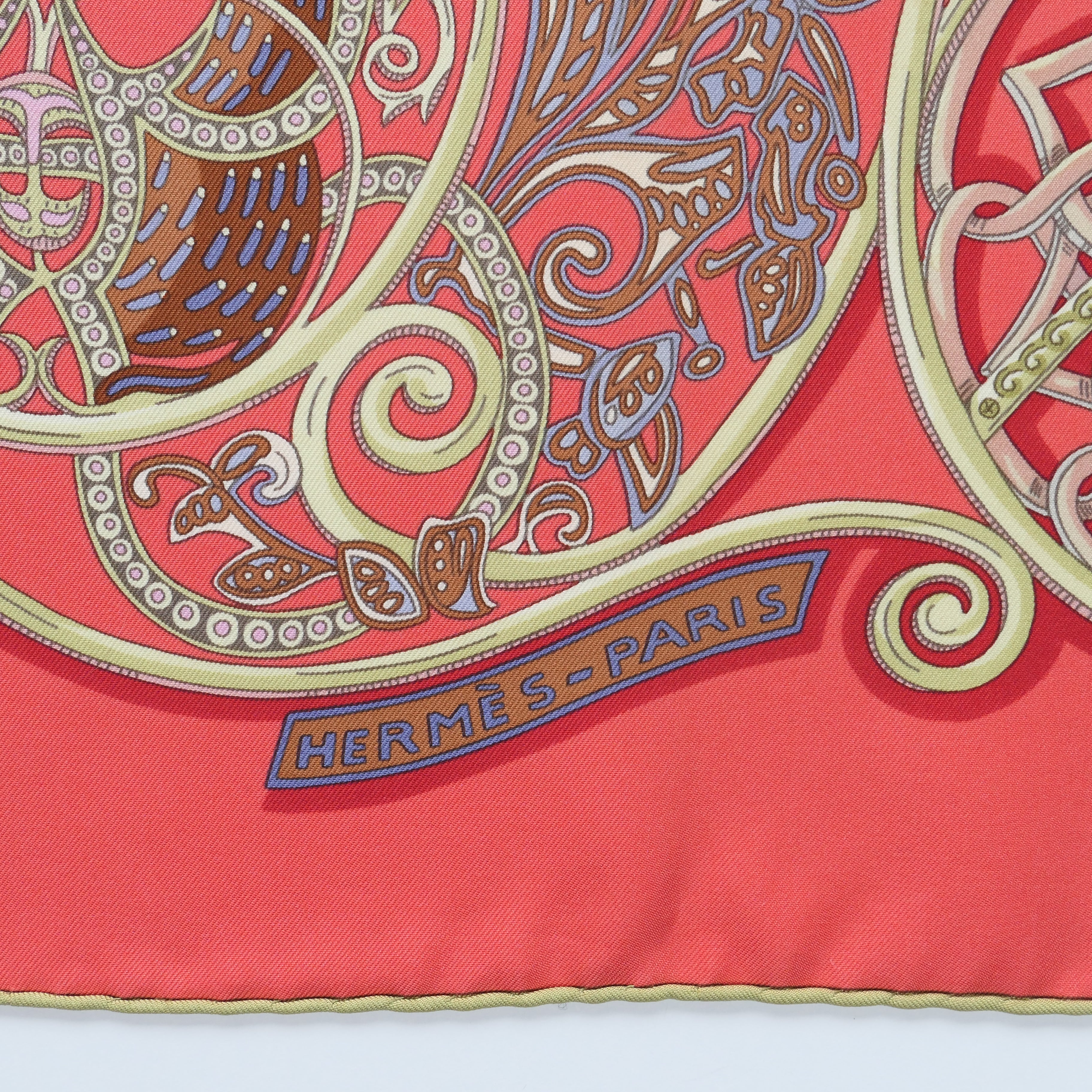 signature "hermes paris" dans le dessin Carré Hermès La Charmante aux Animaux 
