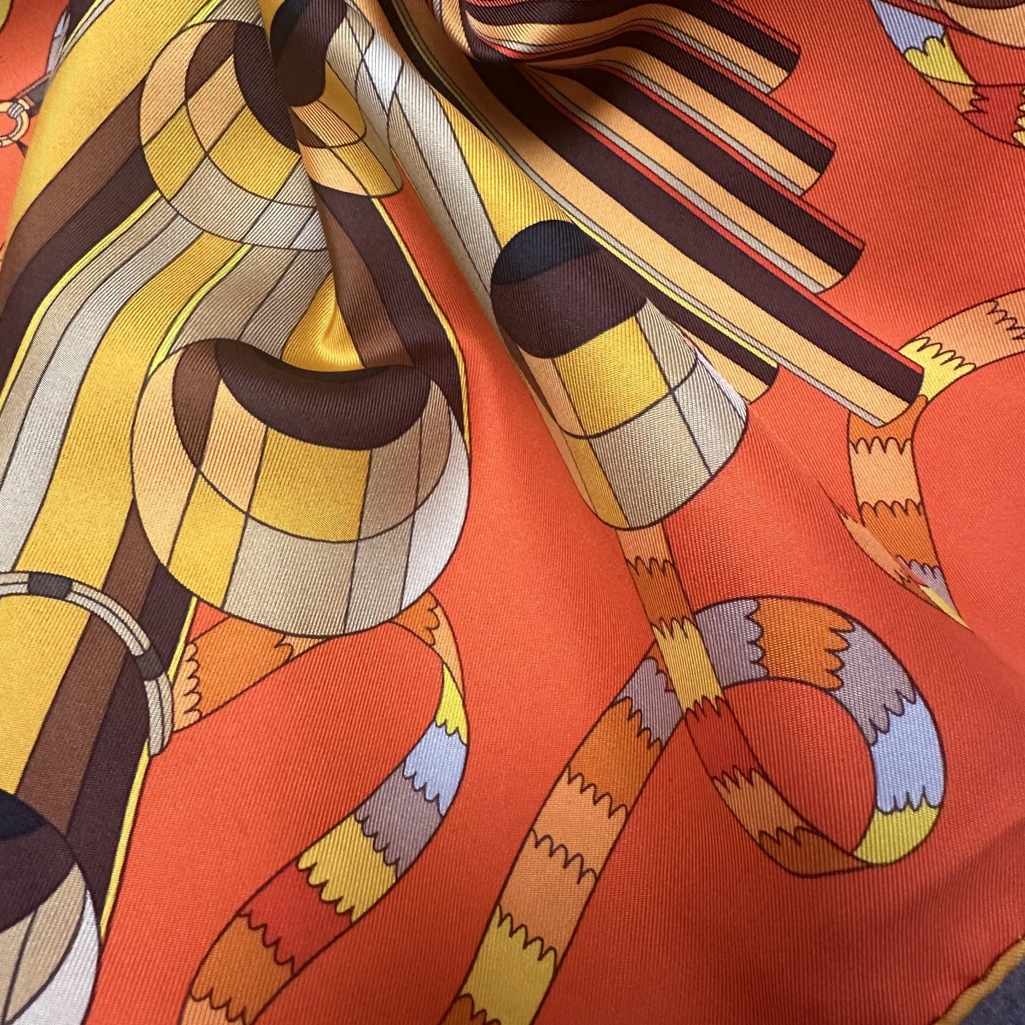 detail du foulard hermes point d'orgue