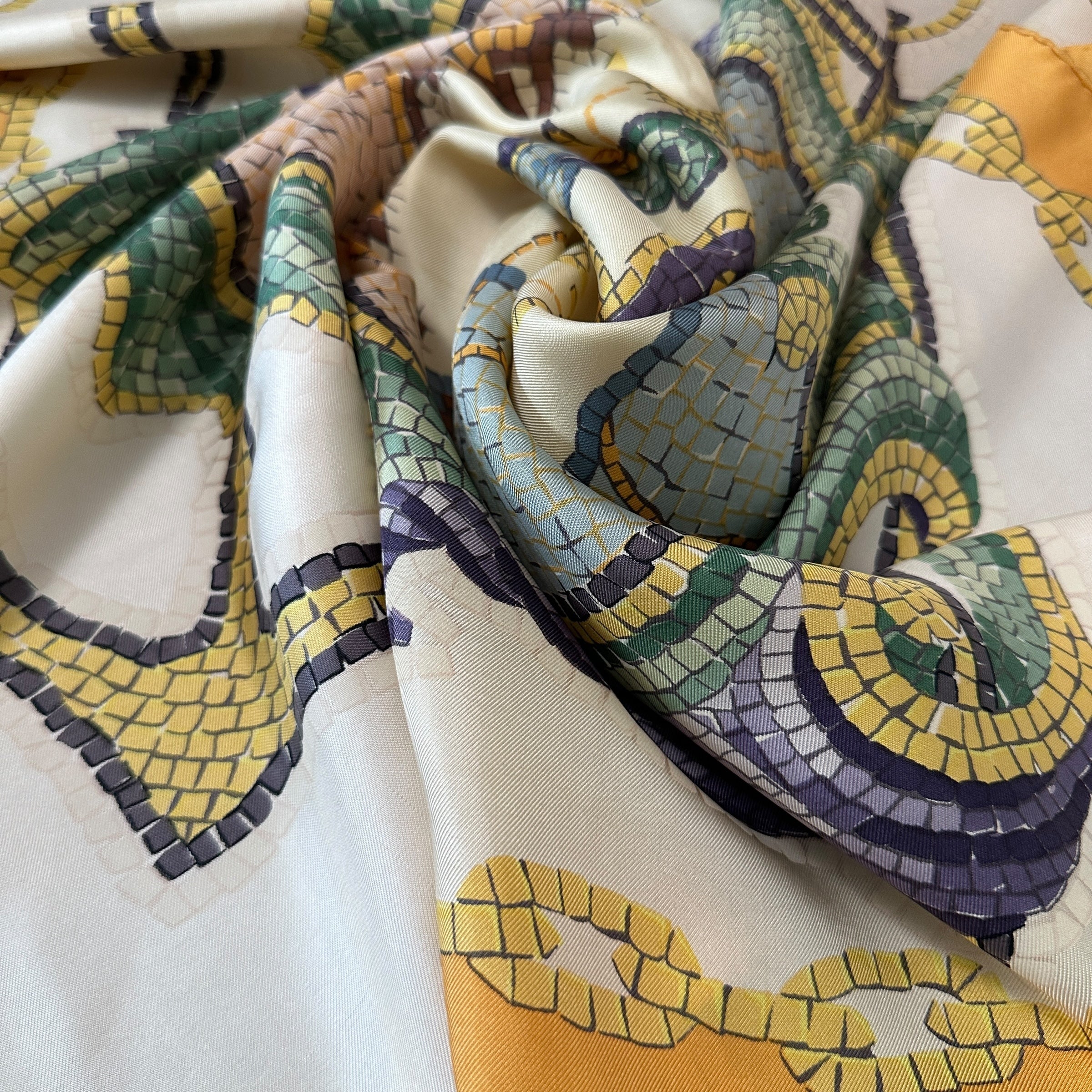 foulard-hermes-provence-plisse