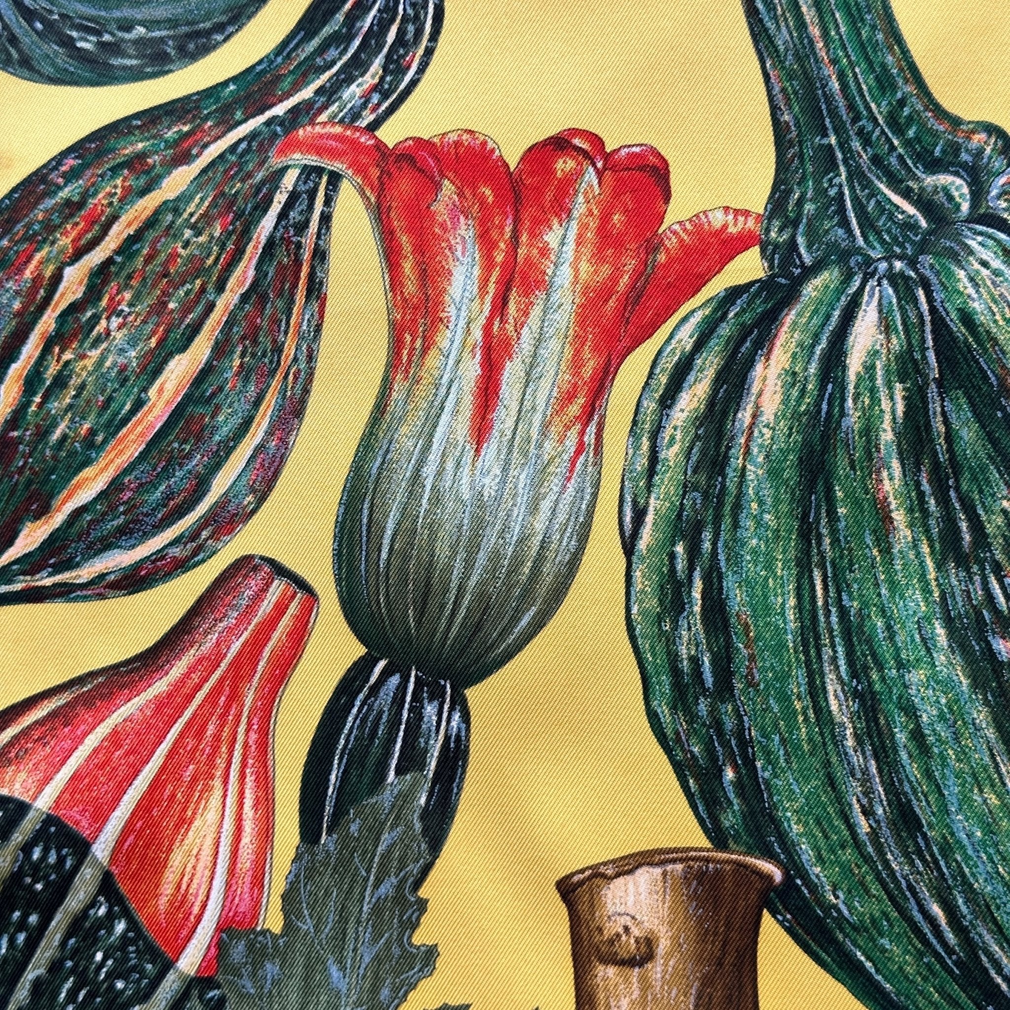 Détail du motif avec fleur de courge